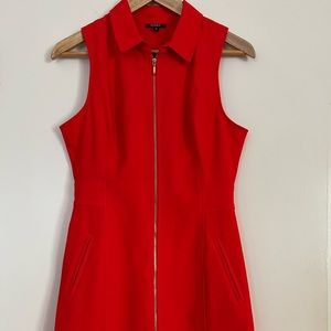 XOXO red sleeveless zipper dress  with collar excellent condition (pre-owned)